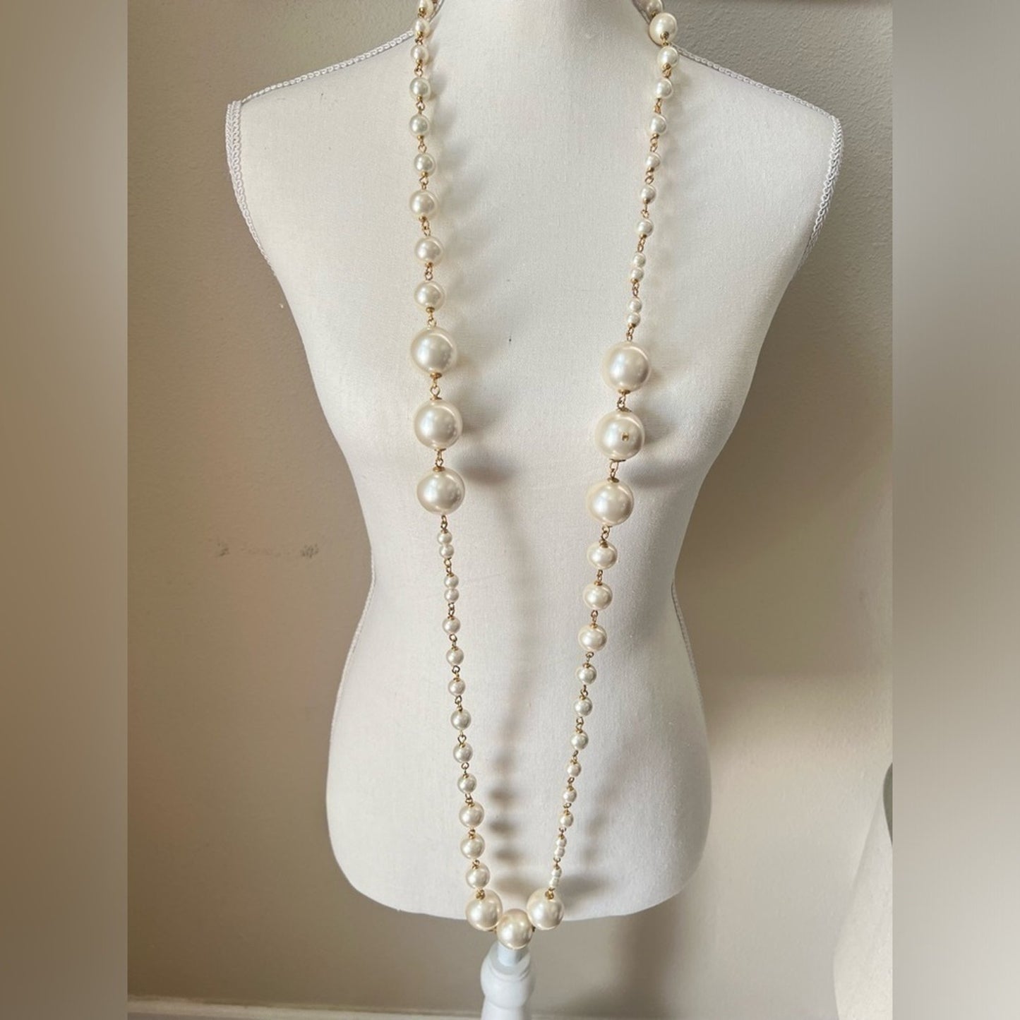 CHANEL Large Oversized Faux Pearl Necklace - RARE!!