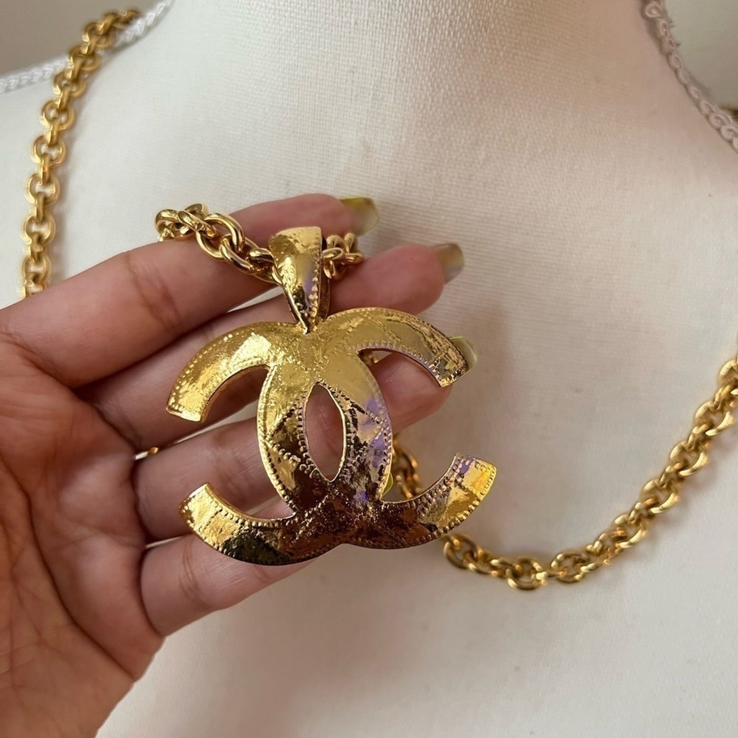 CHANEL Vintage Quilted CC Pendant Necklace